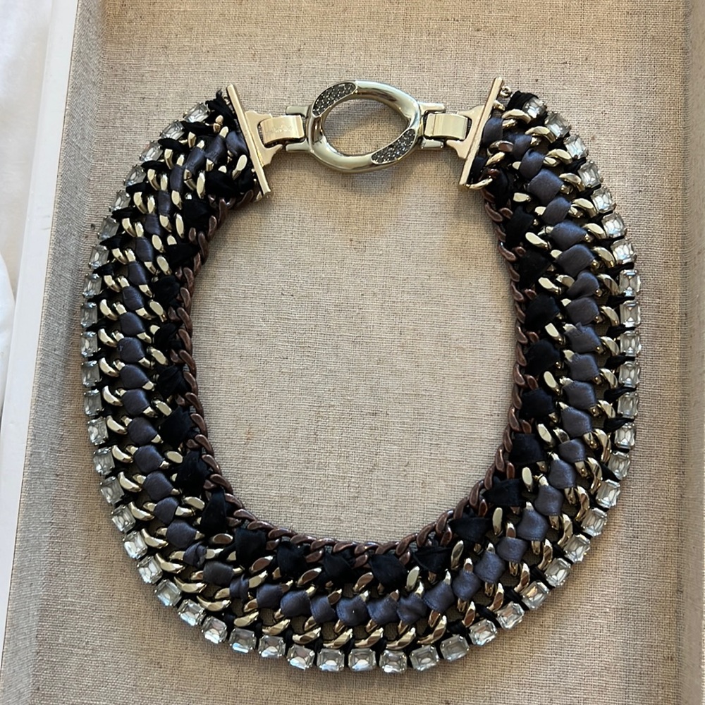Stella & Dot Statement Necklace. Ribbon stone